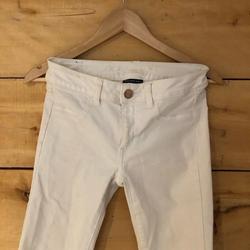 American Eagle White Jeggings - Picture 3 of 3